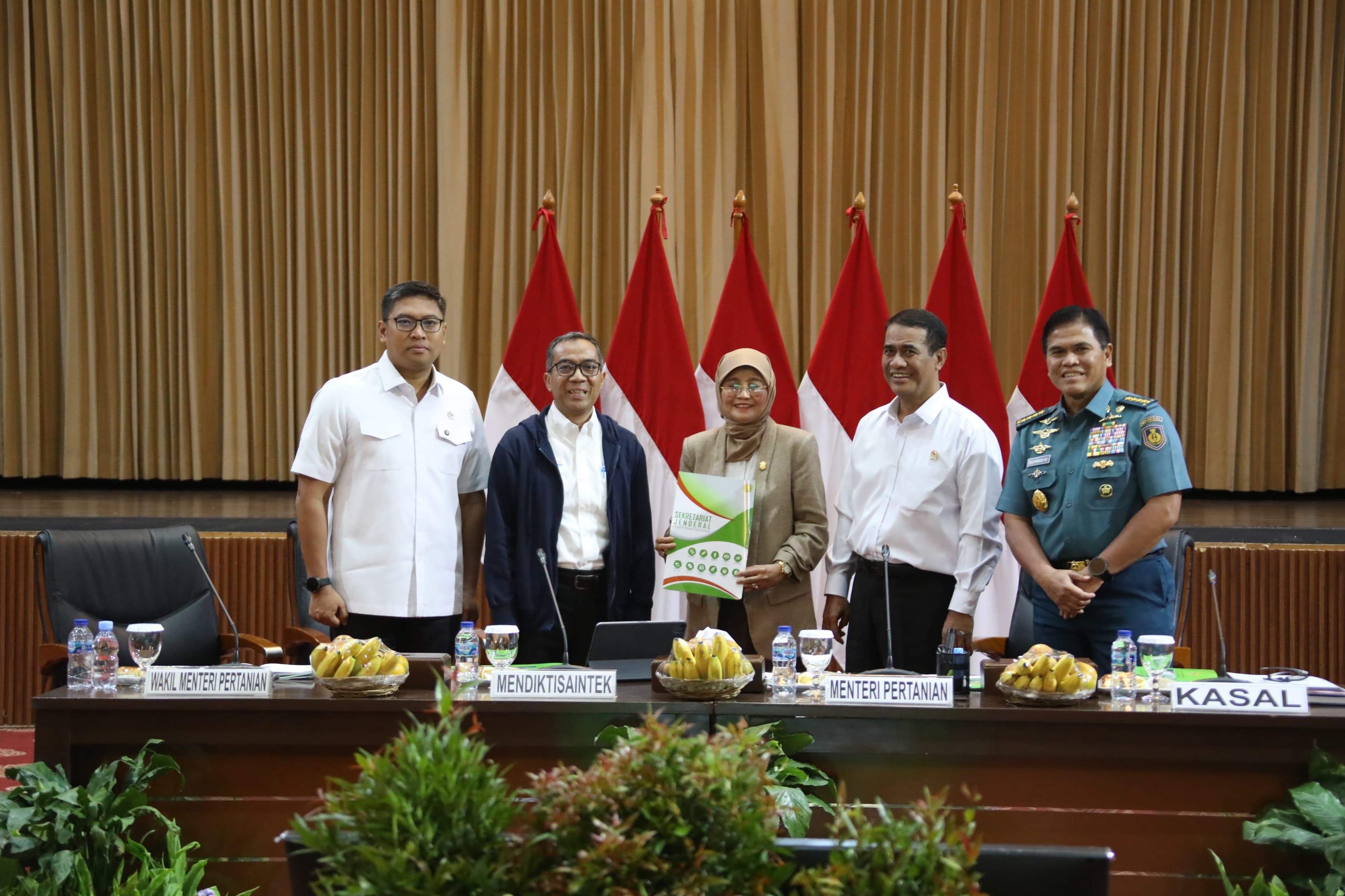 Kementerian Pertanian Gelar Rapat Strategis Pengembangan Budidaya Gandum, Bawang Putih, Kedelai, dan Jagung