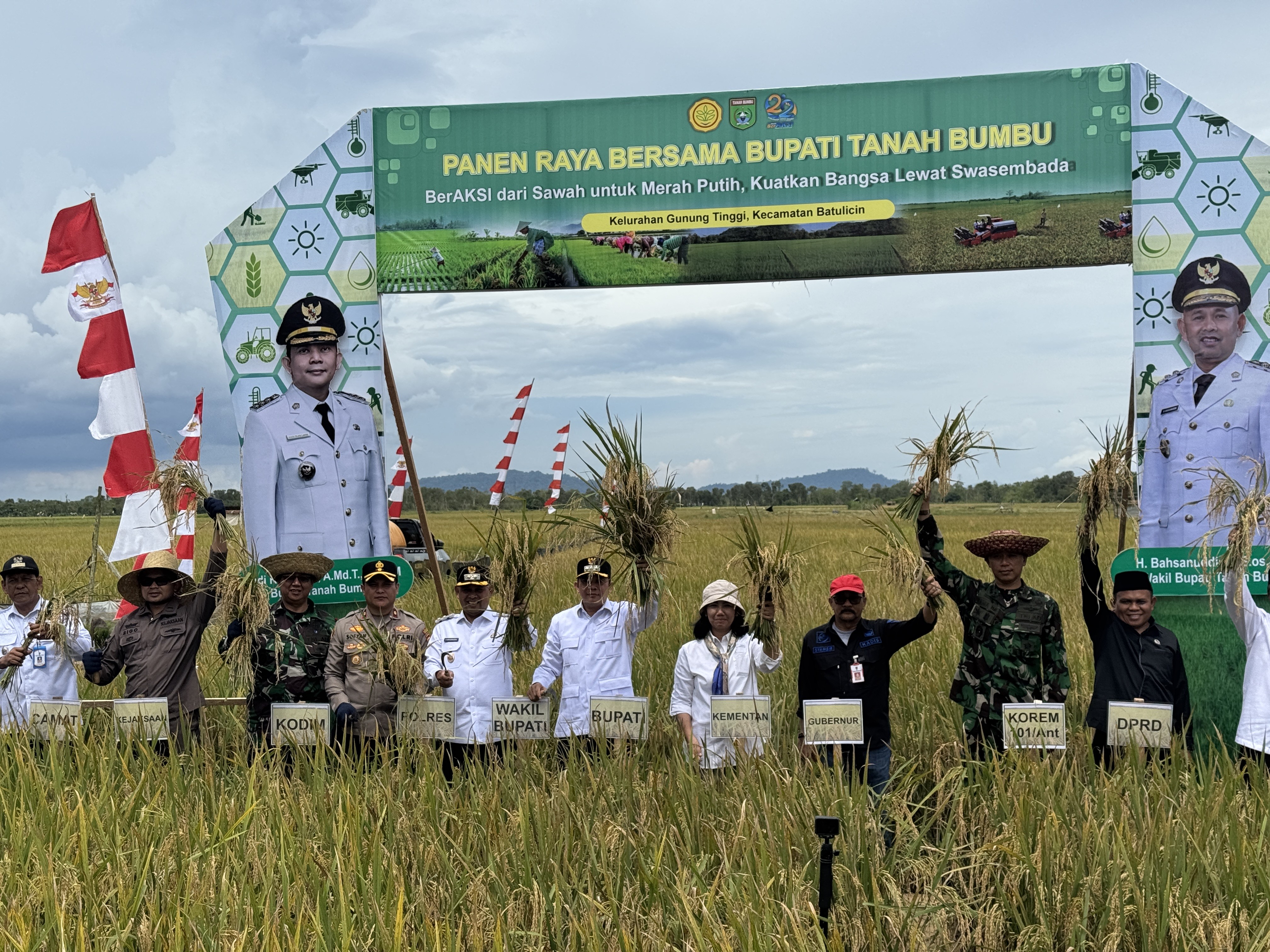 Plt. Ditjen Lahan dan Irigasi Pertanian Ikuti Gerakan Tanam Padi Serentak Nasional Bersama Presiden RI