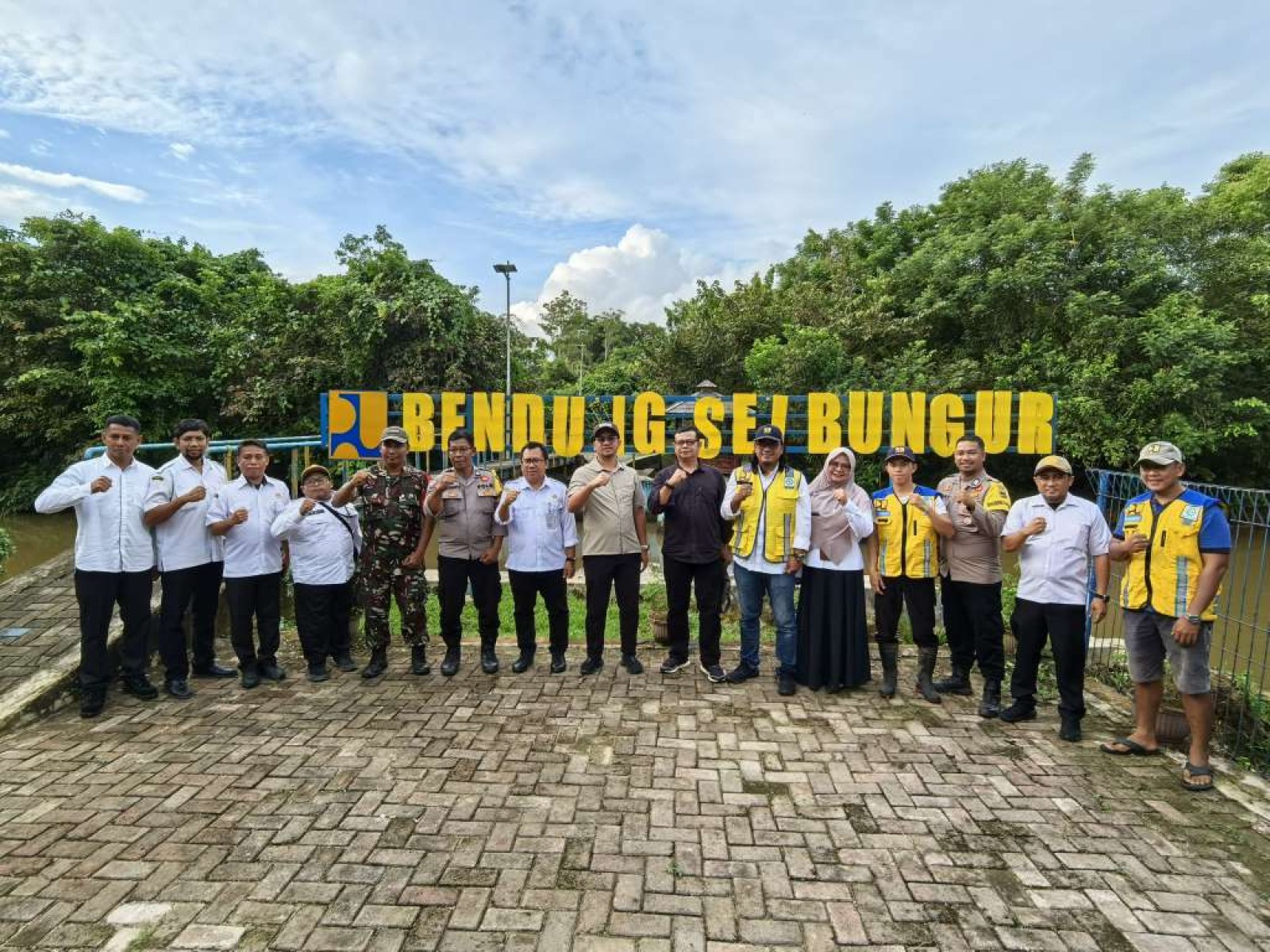 blog-left