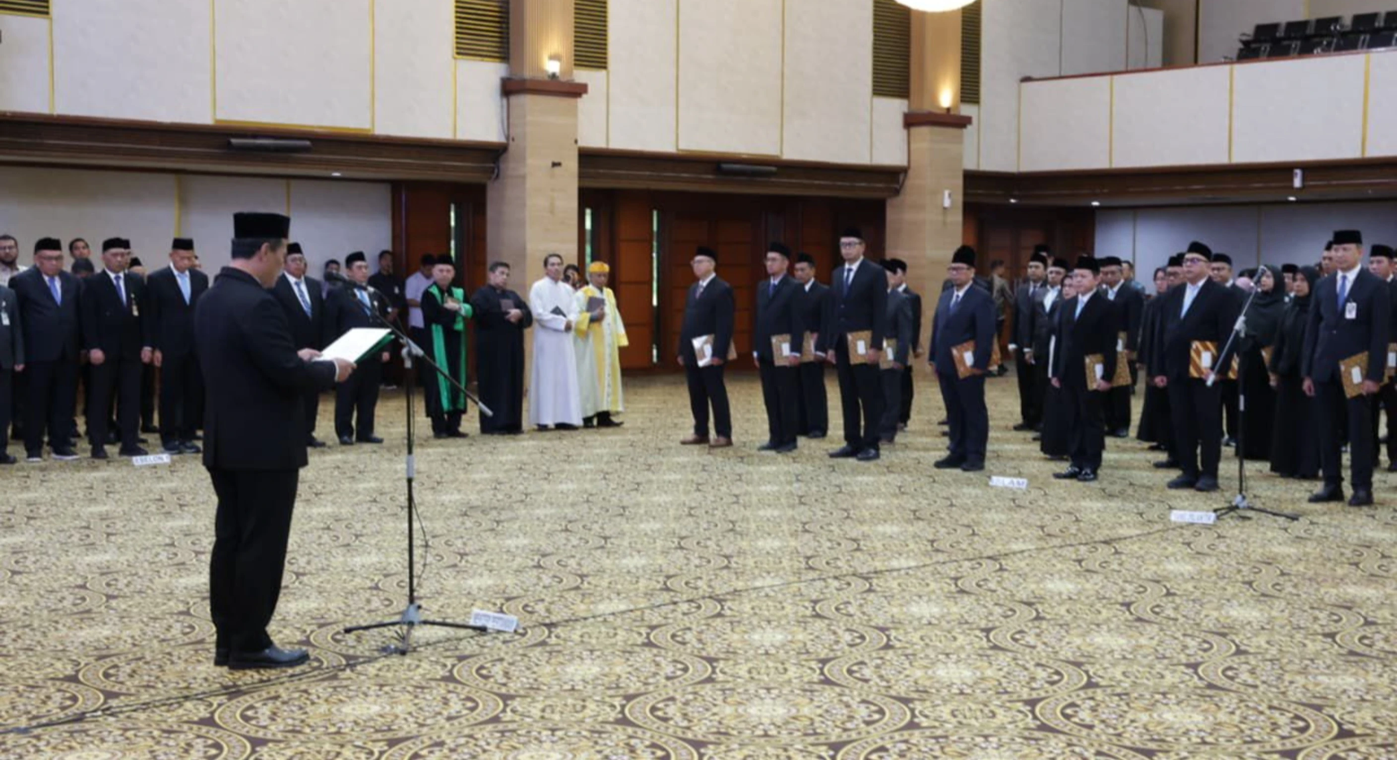 Mentan Amran Lantik 55 Pejabat, Tegaskan Meritokrasi dan Akselerasi Produksi Menuju Ekspor