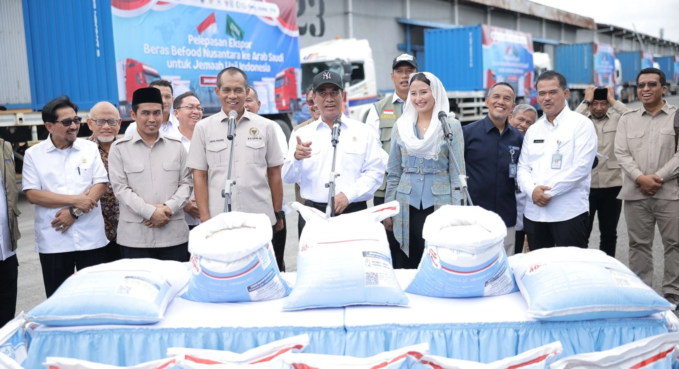 Ekspor Perdana 2.280 Ton Beras Premium ke Arab Saudi, Mentan Amran: Aksi Nyata, Bukan Ilusi