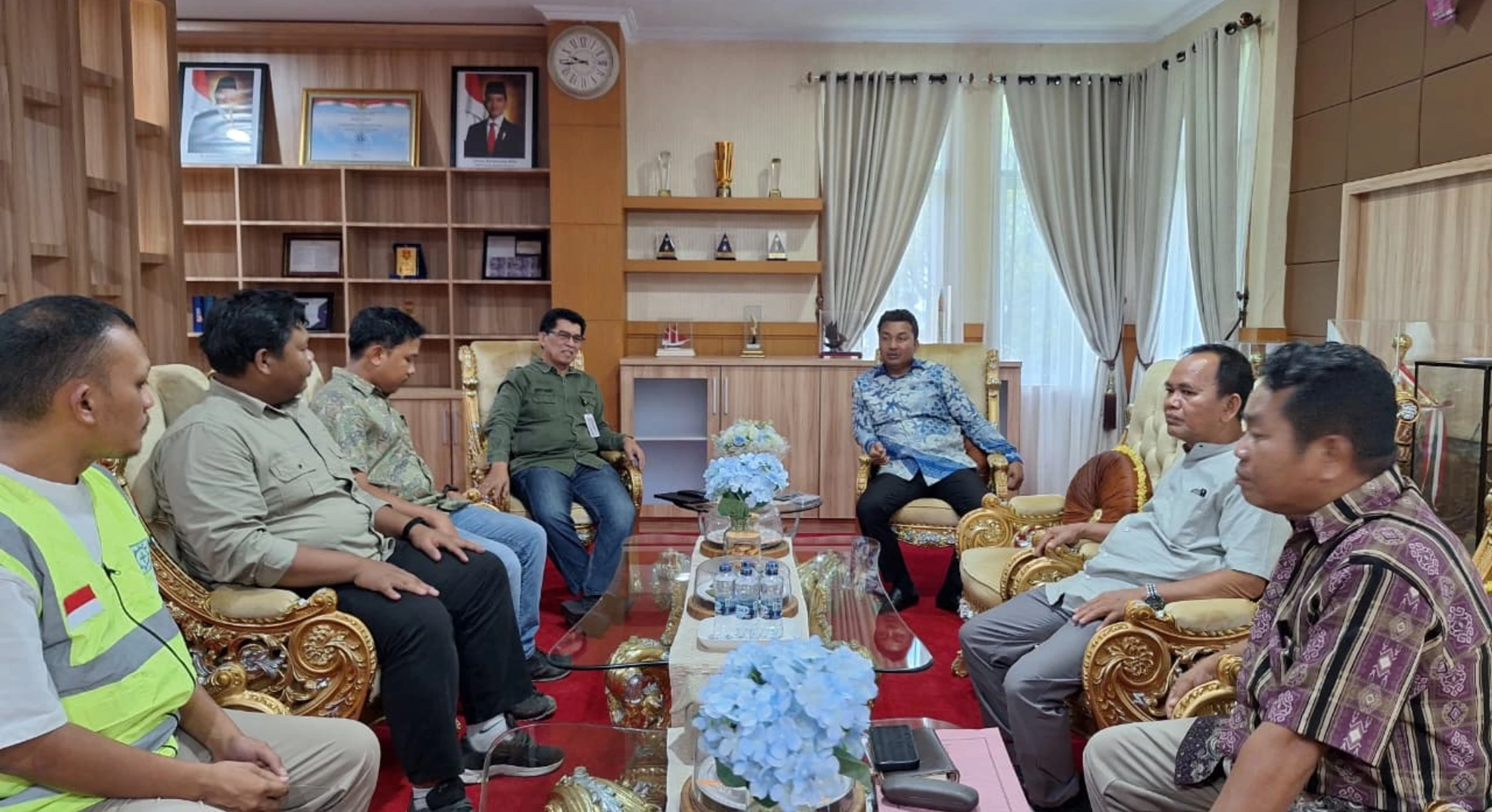 Bupati Luwu Utara dan BPLIP Kelas I Makassar Bahas Teknis Percepatan Cetak Sawah 10.000 Hektare