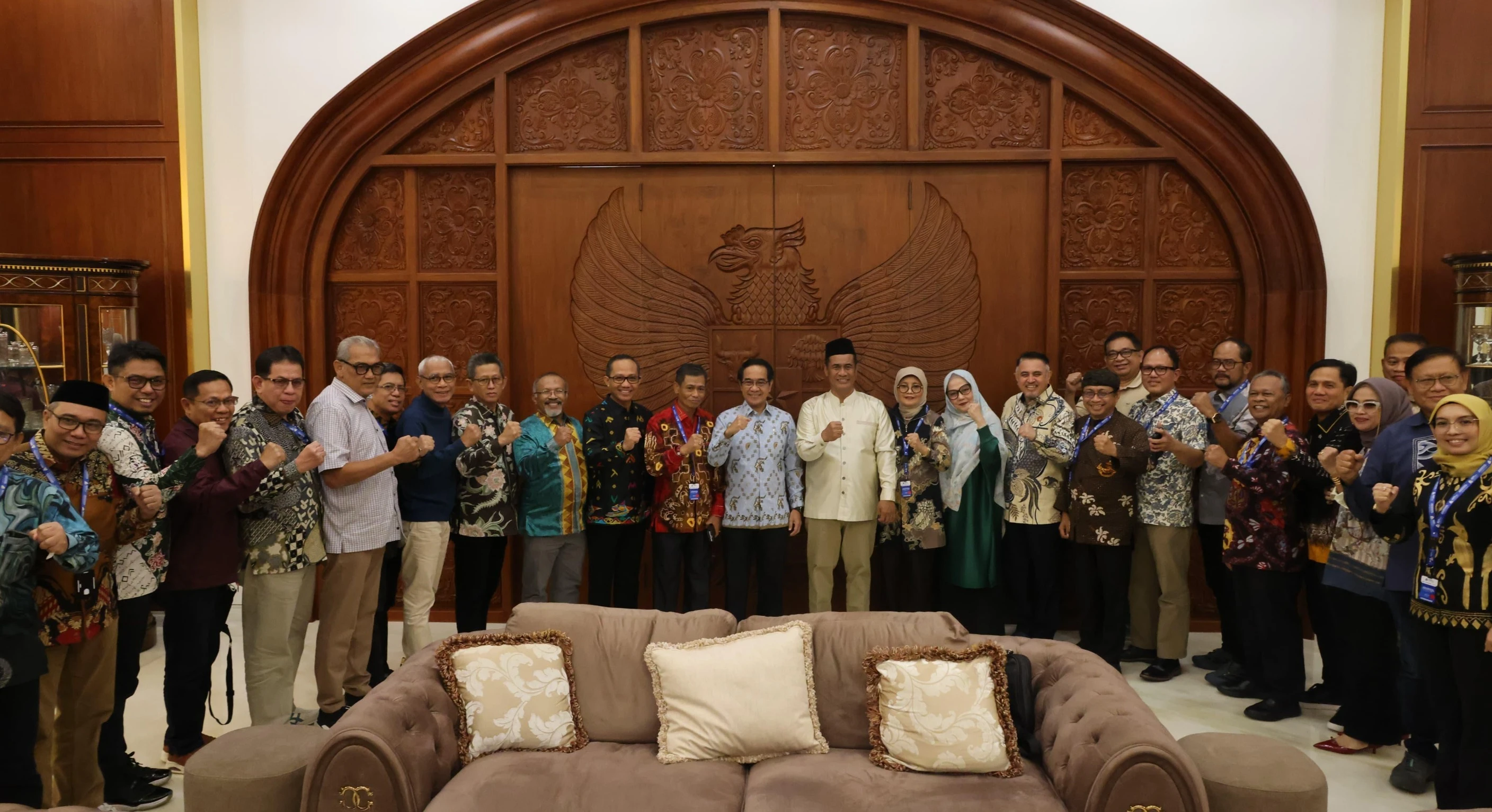 Minggu Pagi Mentan Amran Kumpulkan Rektor Perguruan Tinggi Indonesia Timur Perkuat Inovasi Pertanian