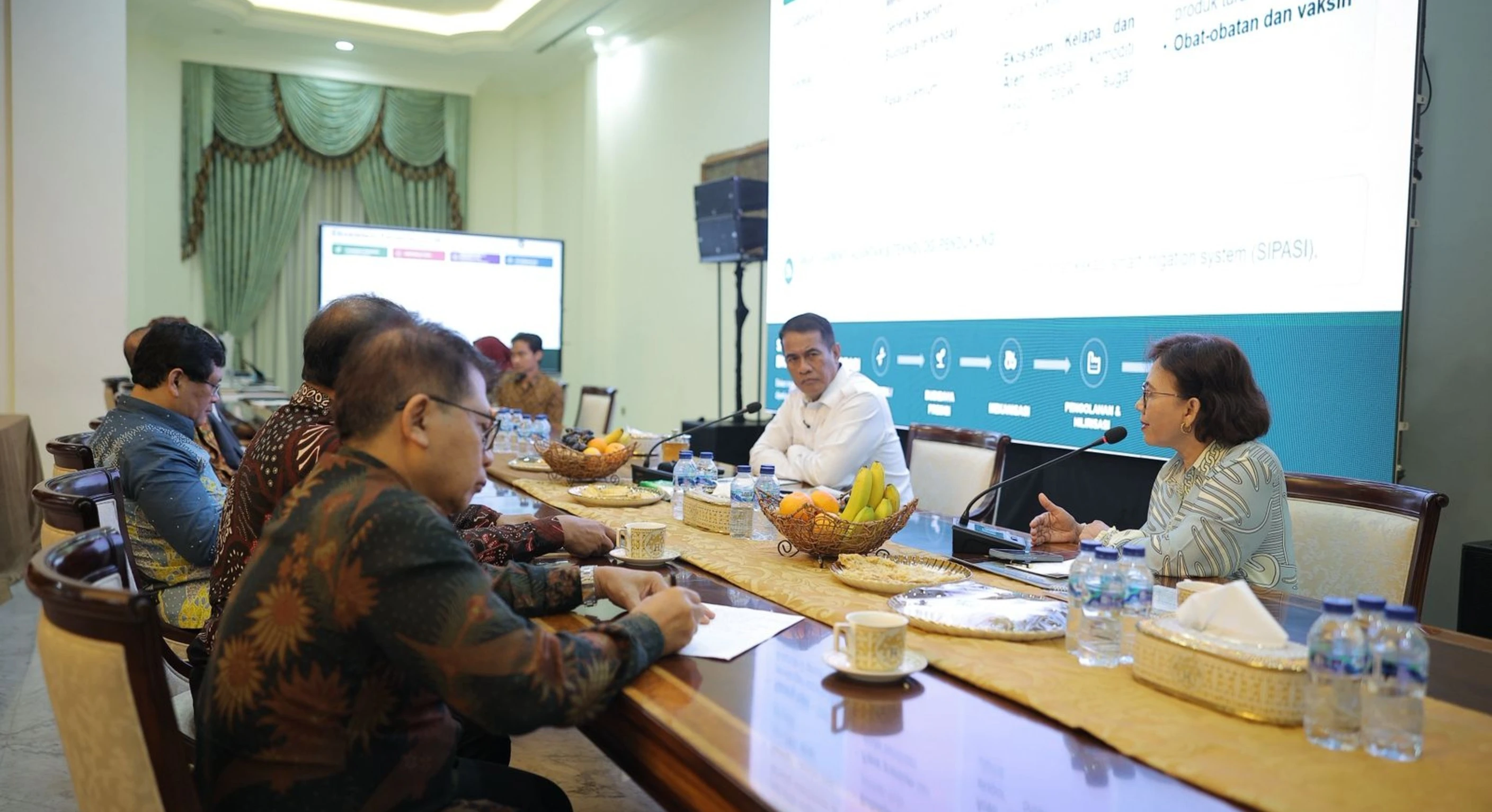 Rektor UGM Apresiasi Mentan Amran, Mampu Wujudkan Universitas sebagai Jantung Inovasi