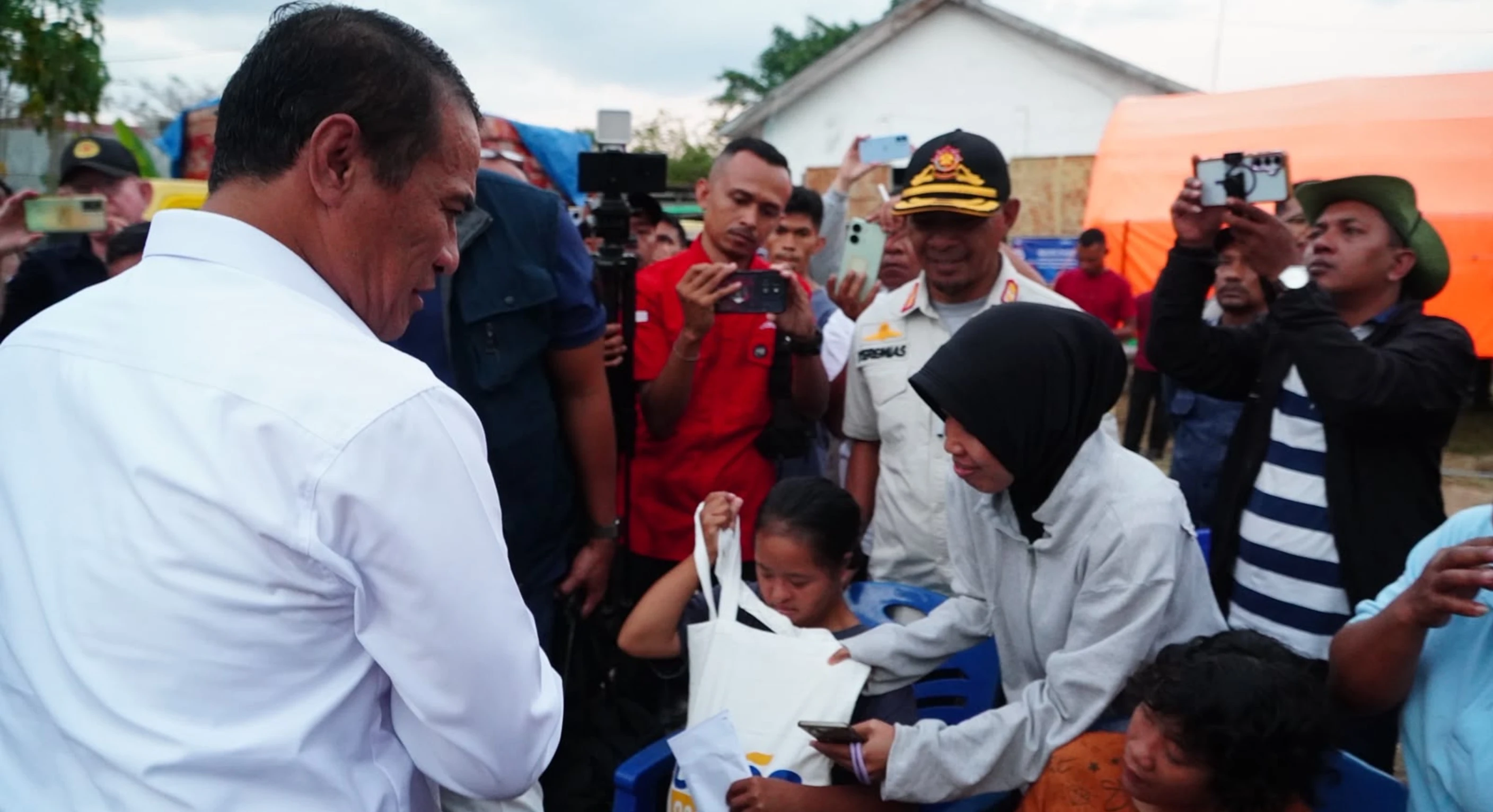 Mentan Amran: Kebutuhan Pangan Korban Gempa Sangat Cukup, Bahkan hingga 6 Bulan ke Depan